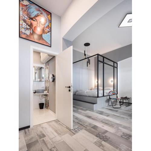 S15- Boutique Apartments, Best Location, by BQA