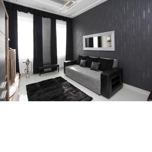 Silver Apartment