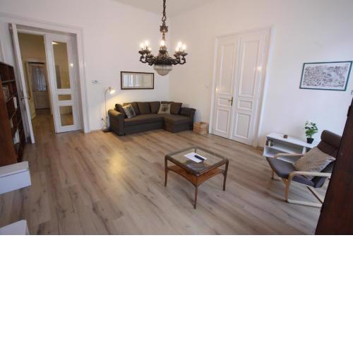 Sissy Apartment