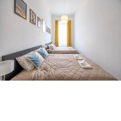 Spacious Cozy Home with 4Bedroom in the Heart of BP