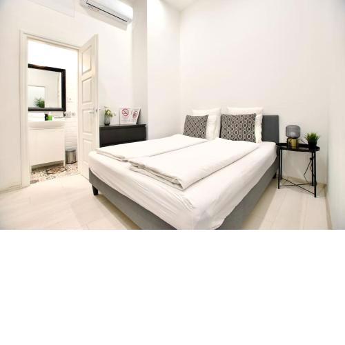 Standard Apartment by Hi5-St. King Mini Studio