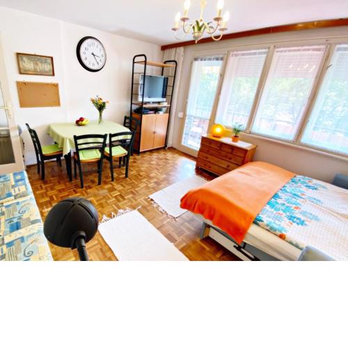 Strand Apartman