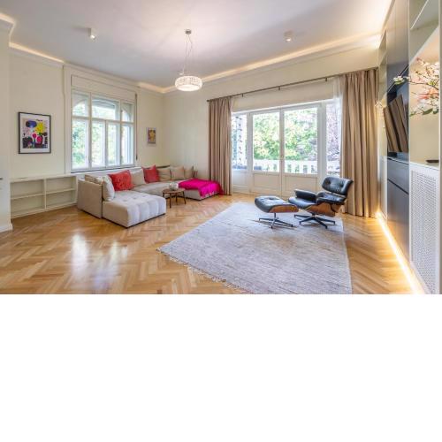 Stunning Rose Hill Premium Apartment