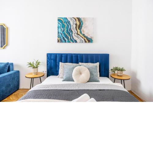 Stylish & Charming Cozy Suite by Prestige Homes