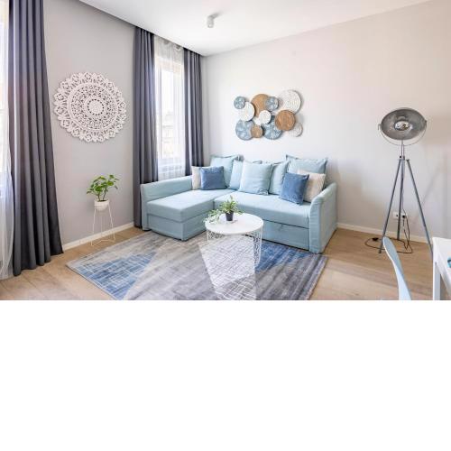 Stylish & Spacious Central Suite by Prestige Homes