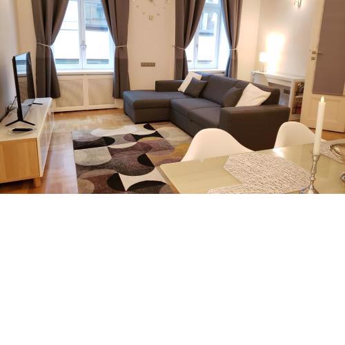 Supreme City Center Apartment