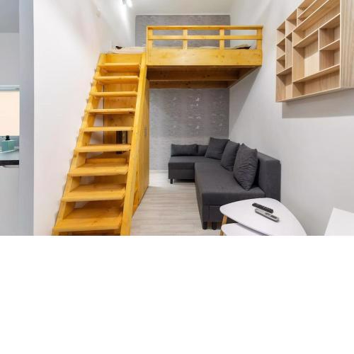 Swarz's Downtown Apartment