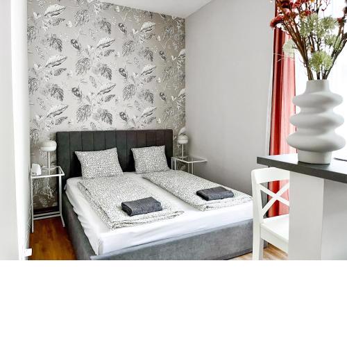 T32 Central Modern Suites