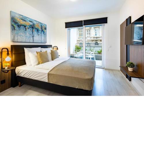 Terrace Garden - Free Parking - New and Cozy
