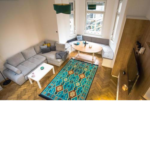 TGI Holiday Apartment