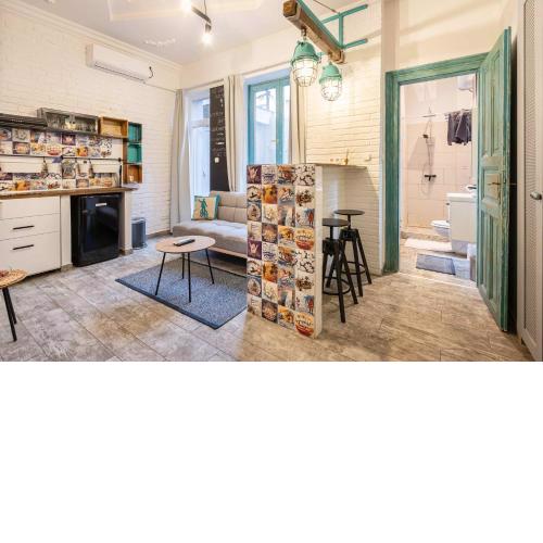 The Luxe Hideaway W40
