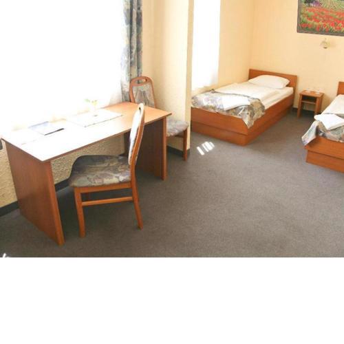 Transit Motel M0 M1 M7 M6