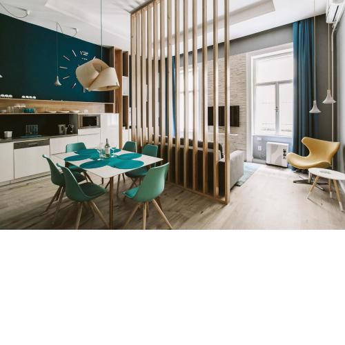 Turquoise harmony in the heart of the city