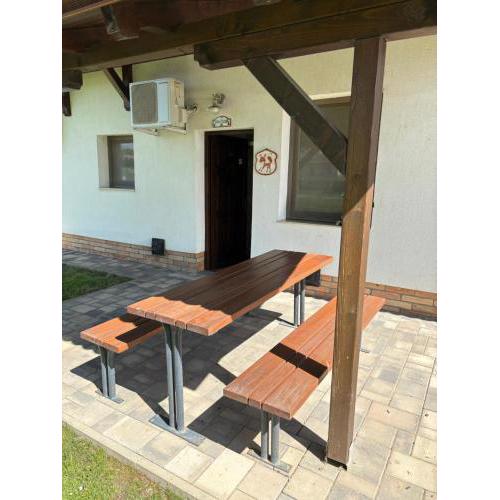 Turul Apartmanok Enying-Balatonbozsok