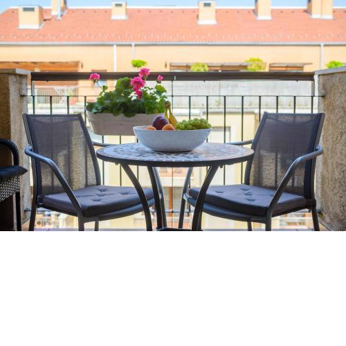 TUSCANY GARDEN-Free PARKING-Balcony-AC- Elevator