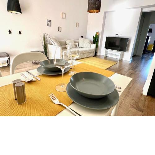 Twin Apartments