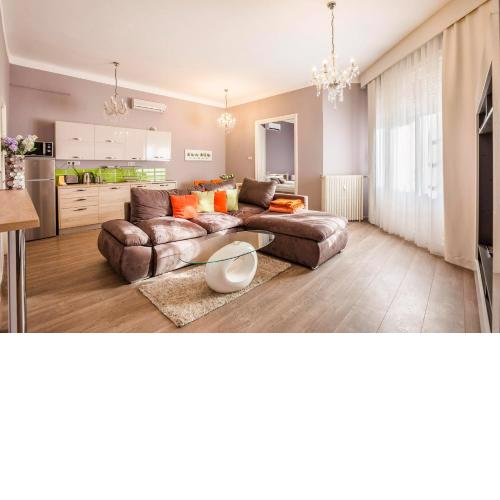 Two Couples Apartment