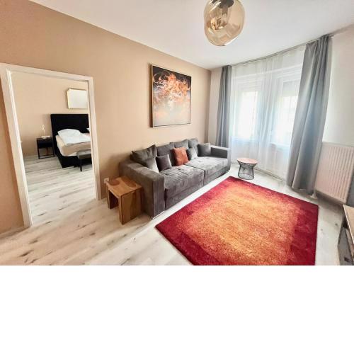 Ursula Trendy Apartment