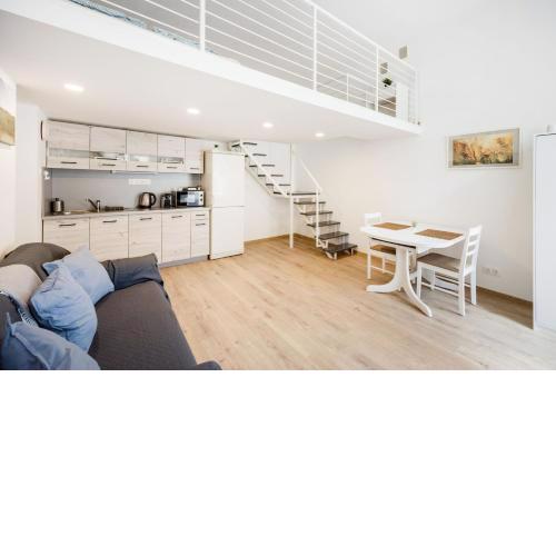 V12 Apartments
