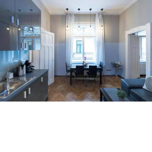 Váci Street Apartments