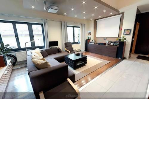 Venus Apartments - Parliament I