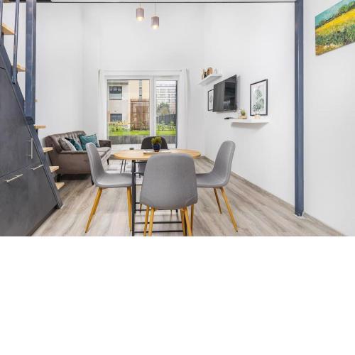 Venus Apartments - Westside residence
