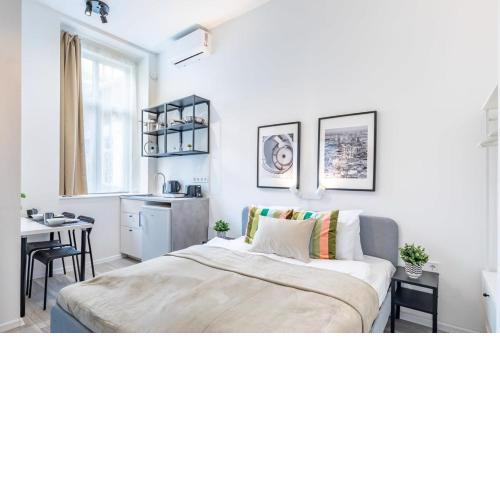 Very Central Charming - NEW - Studio