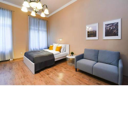 Very central very spacious new home