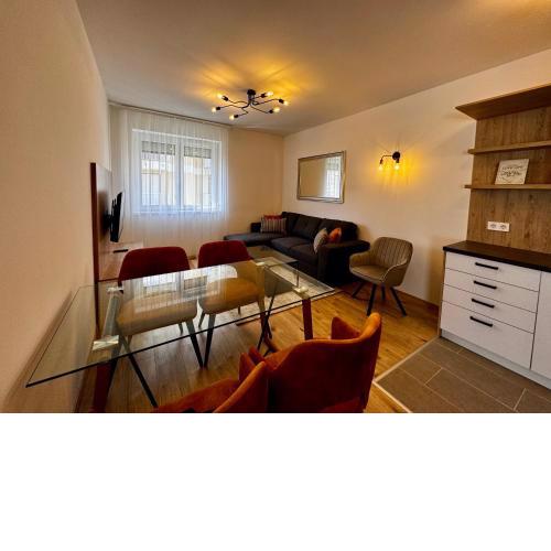 VH9 Apartments