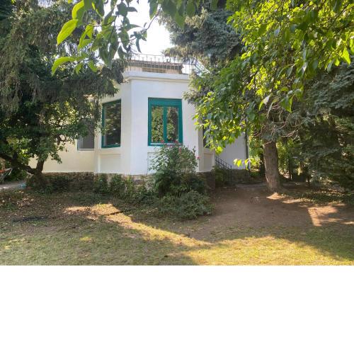 Villa Délibáb