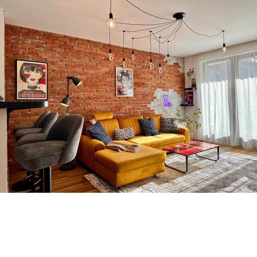 Vinyl Gozsdu Apartments