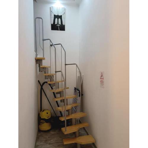 Vörösmarty Street Apartment