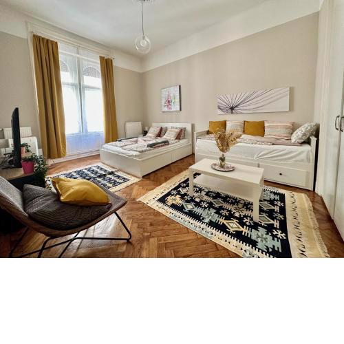 WeinerHouse Design Apartment