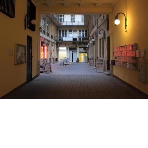 White Ship Apartman