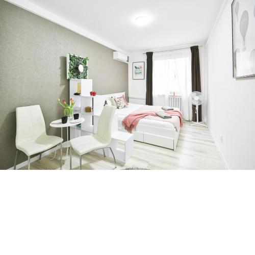 Zoli Lovely River Apartment by NW