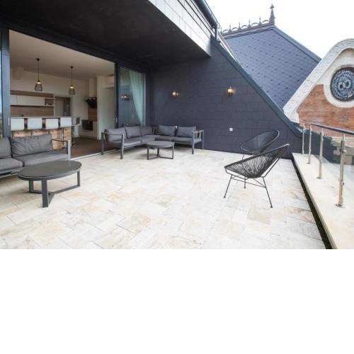 ZOYA LUXURY RESIDENCE
